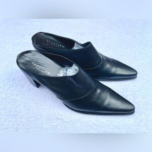 Kenneth Cole Reaction Women’s Black Closed-Toed Slip-On Heels